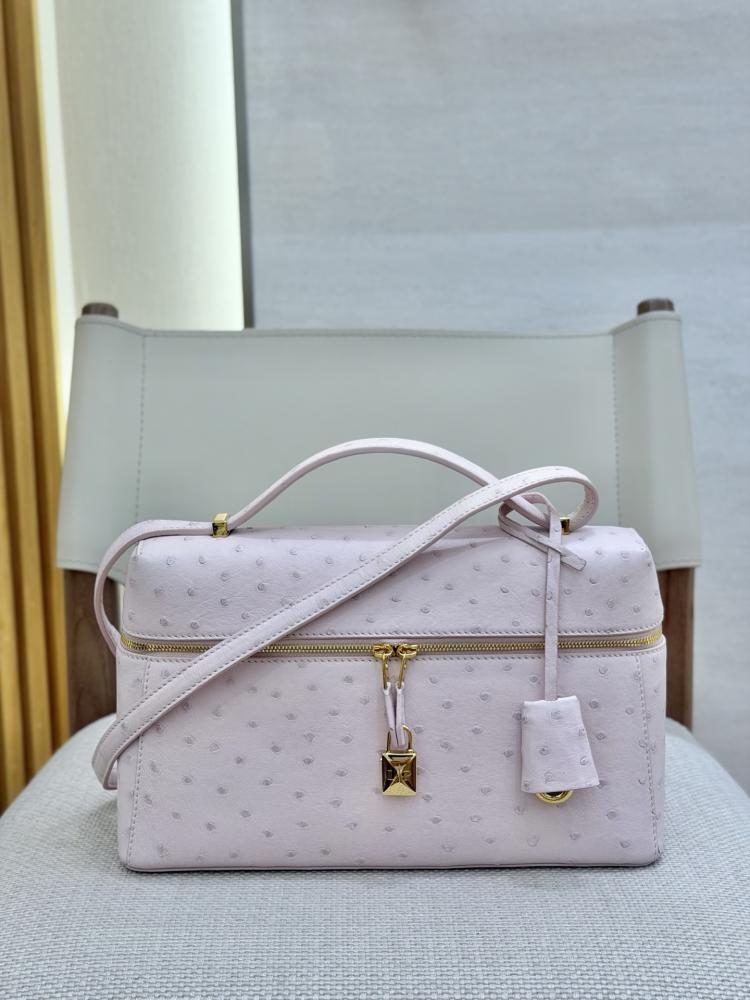 شنطة لورو بيانا Extra Ostrich Lora piana مقاس 27 cm