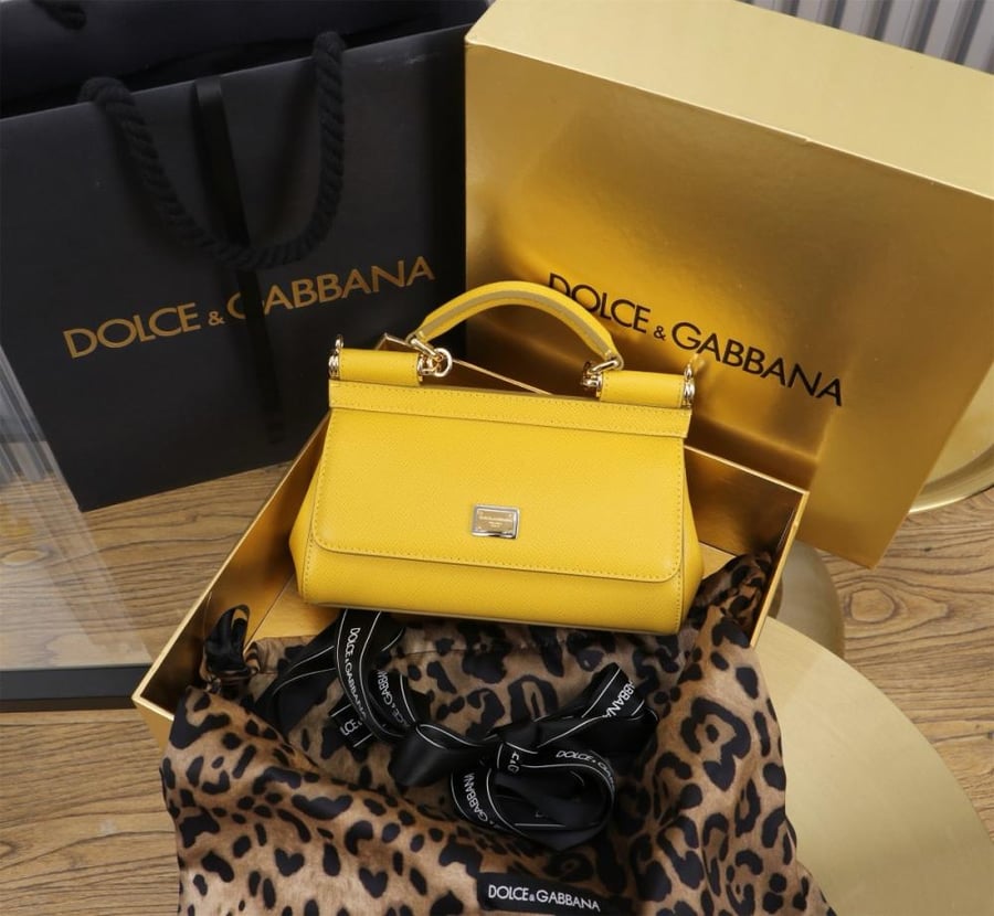 شنطة دولتشي اند غابانا Mini Sicily handbag