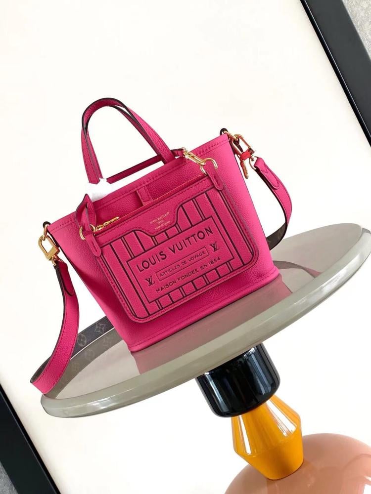 شنطة لويس فيتون Neverfull مقاس 24cm