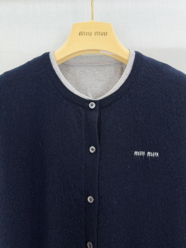 كارديجان Miu Miu