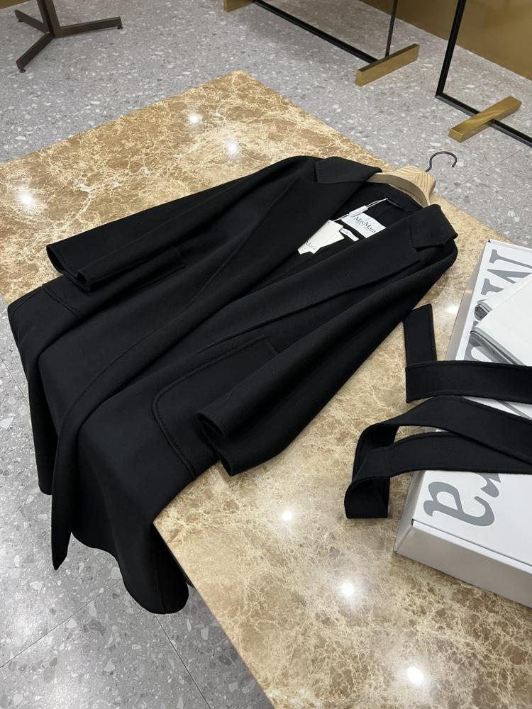 جاكيت MaxMara