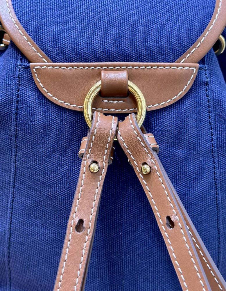 شنطة ميو ميو Small Canvas Backpack Miumiu مقاس 22 cm