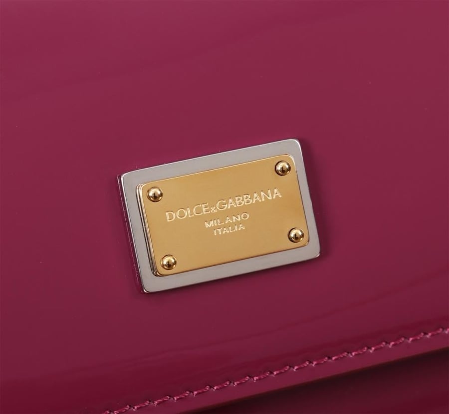 شنطة دولتشي اند غابانا Elongated Sicily handbag