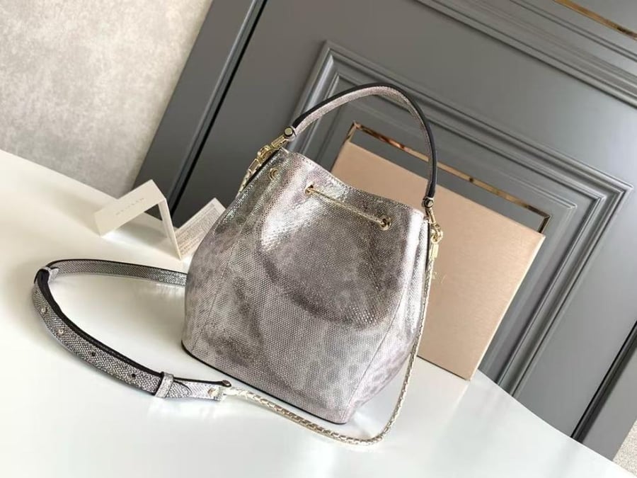 شنطة بولغاري Serpenti Forever مقاس 16cm