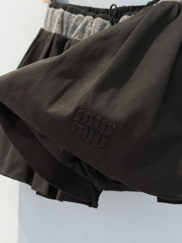 طقم Miu Miu