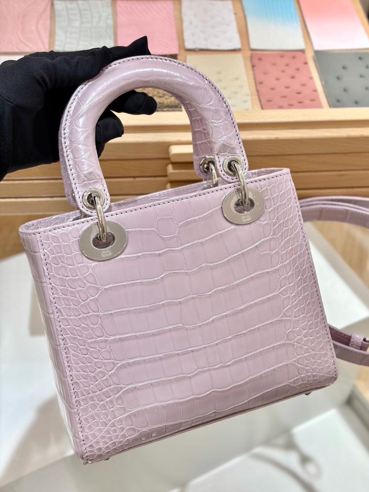 شنطة ديور Crocodile Dior