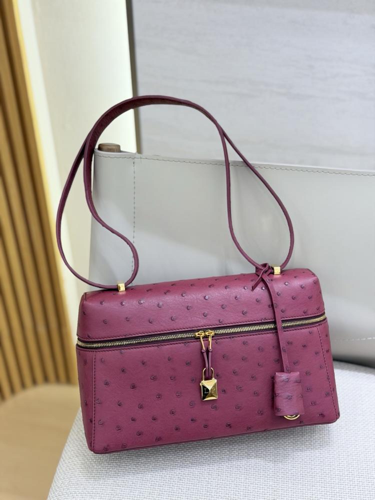 شنطة لورو بيانا Extra Ostrich Lora piana مقاس 27 cm