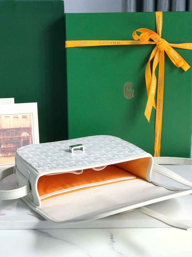 شنطة جويارد Belvedere مقاس 21cm