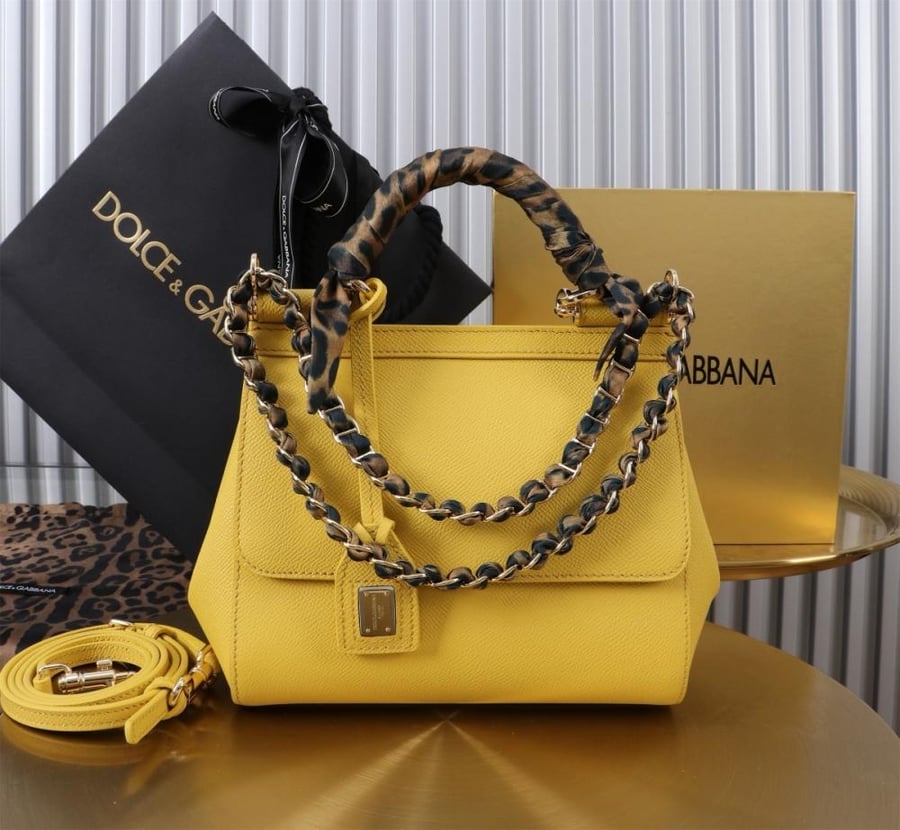 شنطة دولتشي اند غابانا Medium Sicily handbag