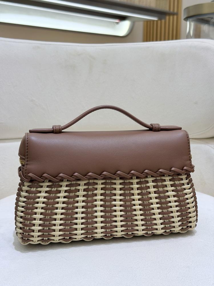 شنطة لورو بيانا Extra West Wicker Lora piana مقاس 19 cm