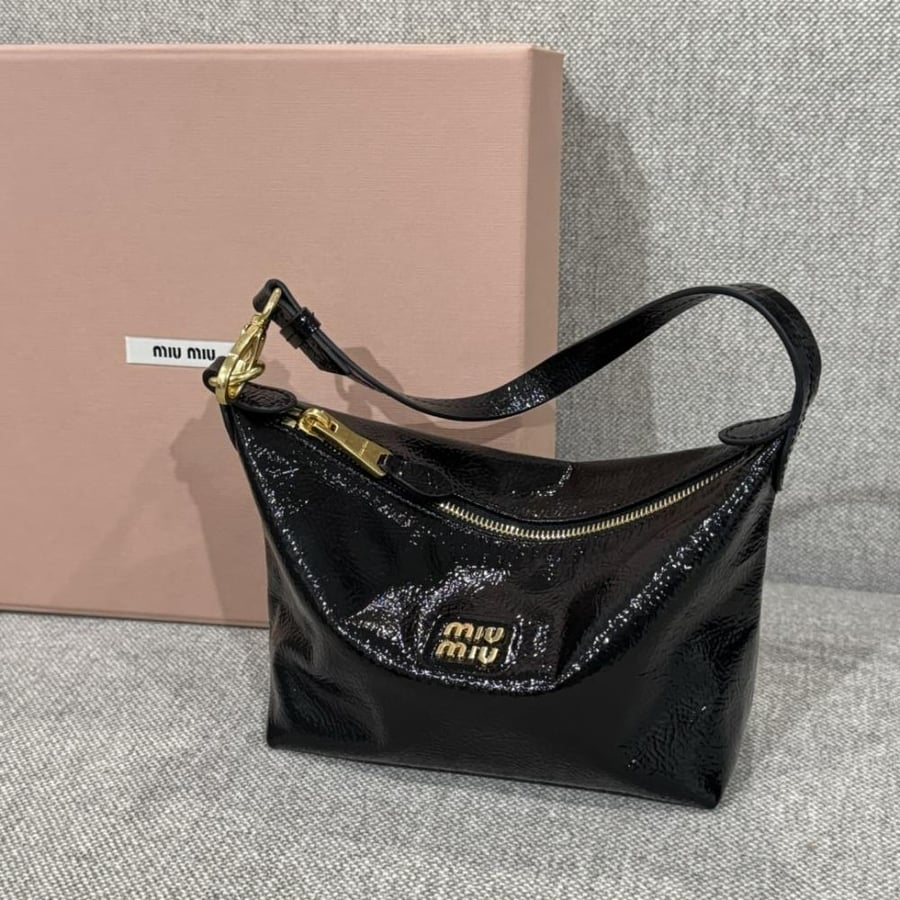 شنطة Miu Miu