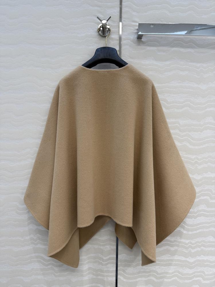 كاب MaxMara