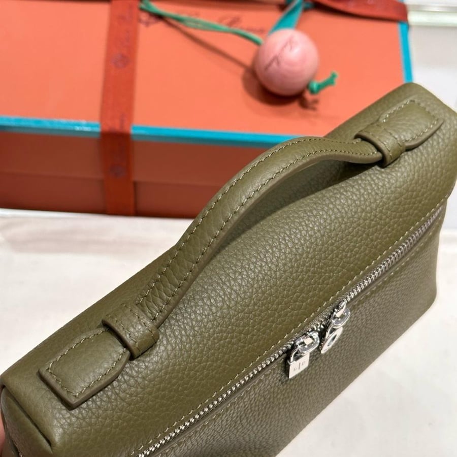 Loro Piana bag size 27cm