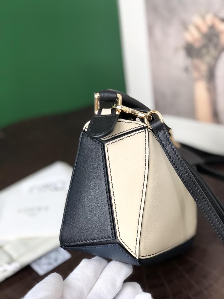 Louis Vuitton Puzzle mini bag