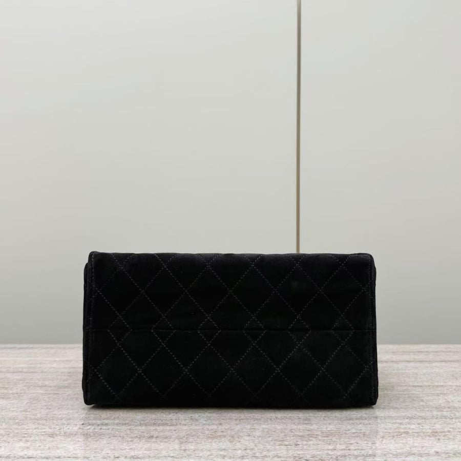 شنطة شانيل ch مقاس  30cm