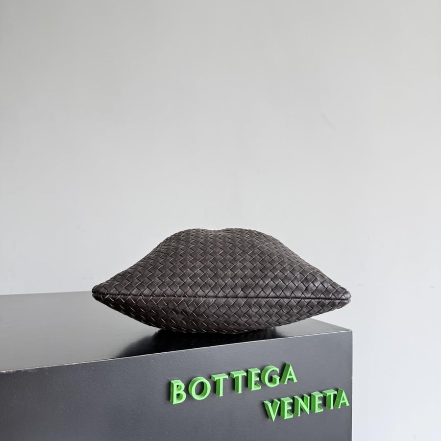 شنطة بوتيغا Dustbag handle Bottega