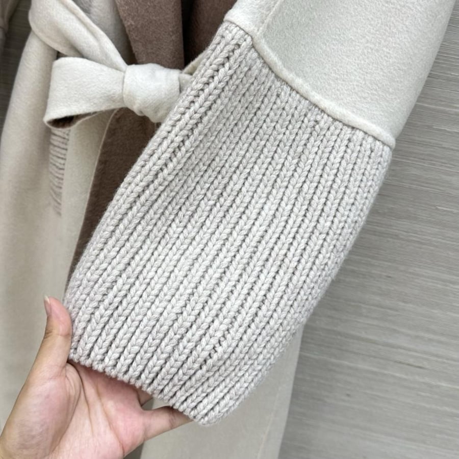 جاكيت لورو بيانا