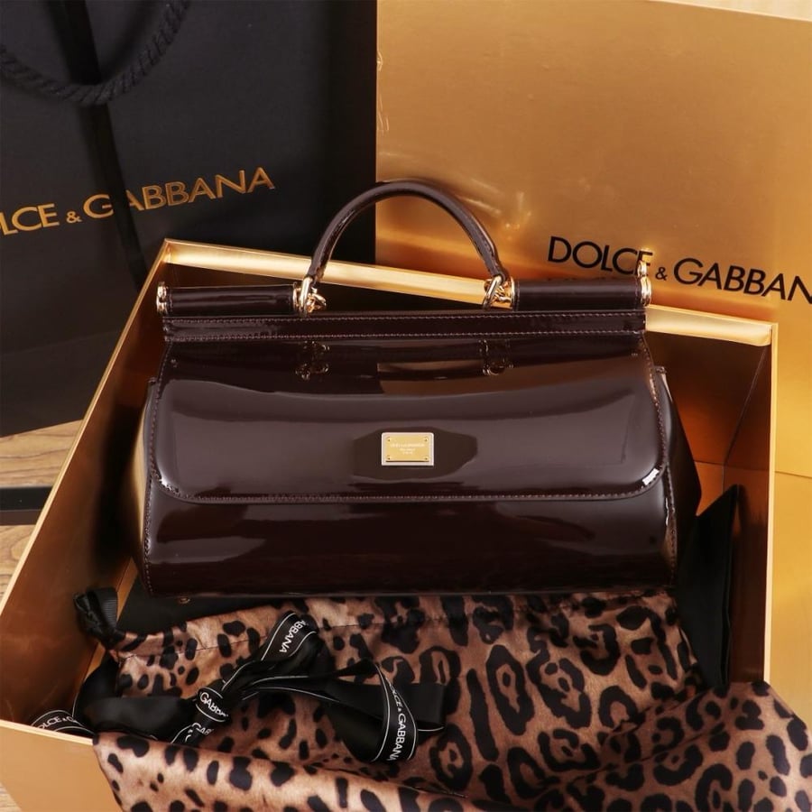 شنطة دولتشي اند غابانا Elongated Sicily handbag