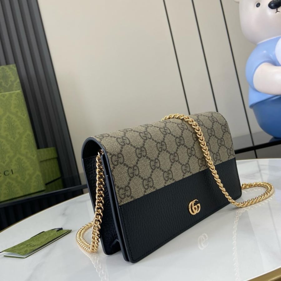 شنطة غوتشي