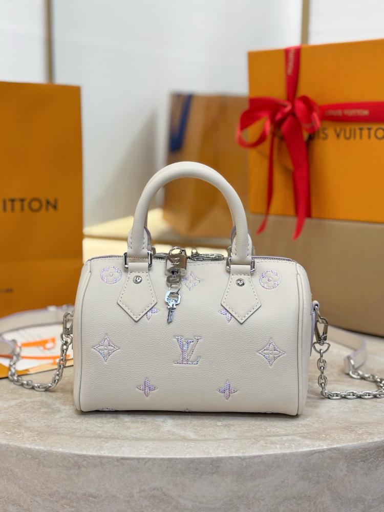 شنطة لويس فيتون Louis Vuitto