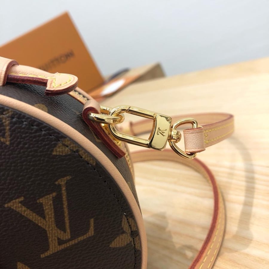 شنطة لويس فيتون Mini Boite Chapeau مقاس 13cm