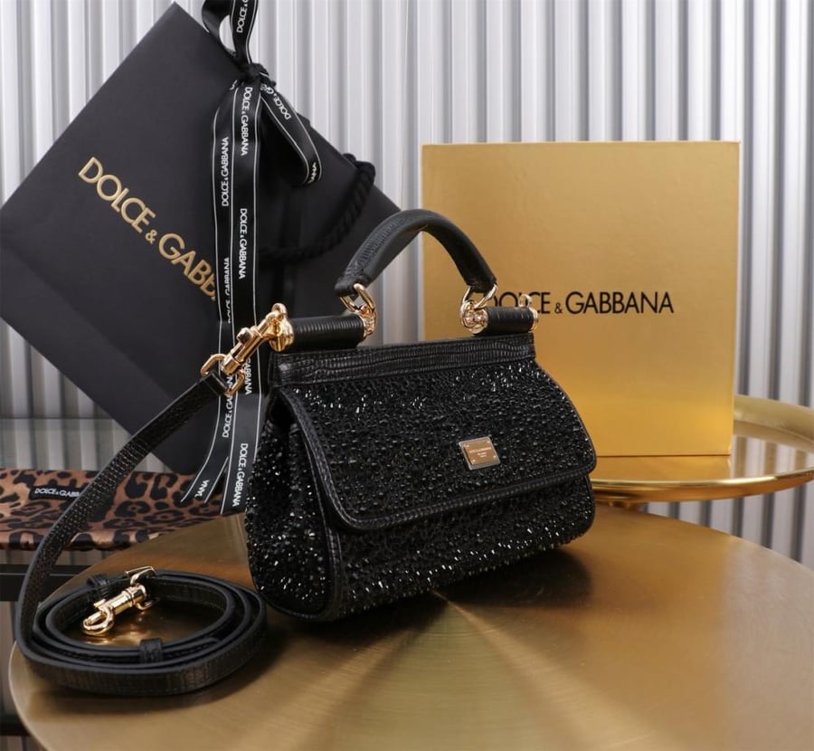 . شنطة دولتشي اند غابانا Small Sicily handbag