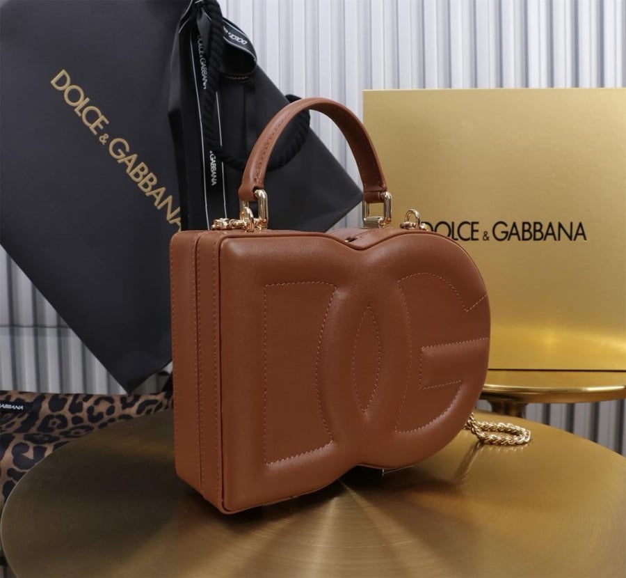شنطة دولتشي اند غابانا DG Logo Bag box handbag