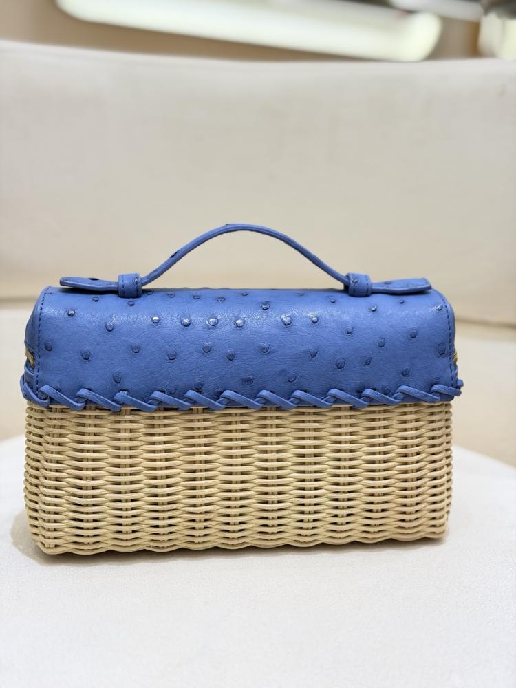 شنطة لورو بيانا Extra West Wicker Ostrich Lora piana مقاس 19 cm