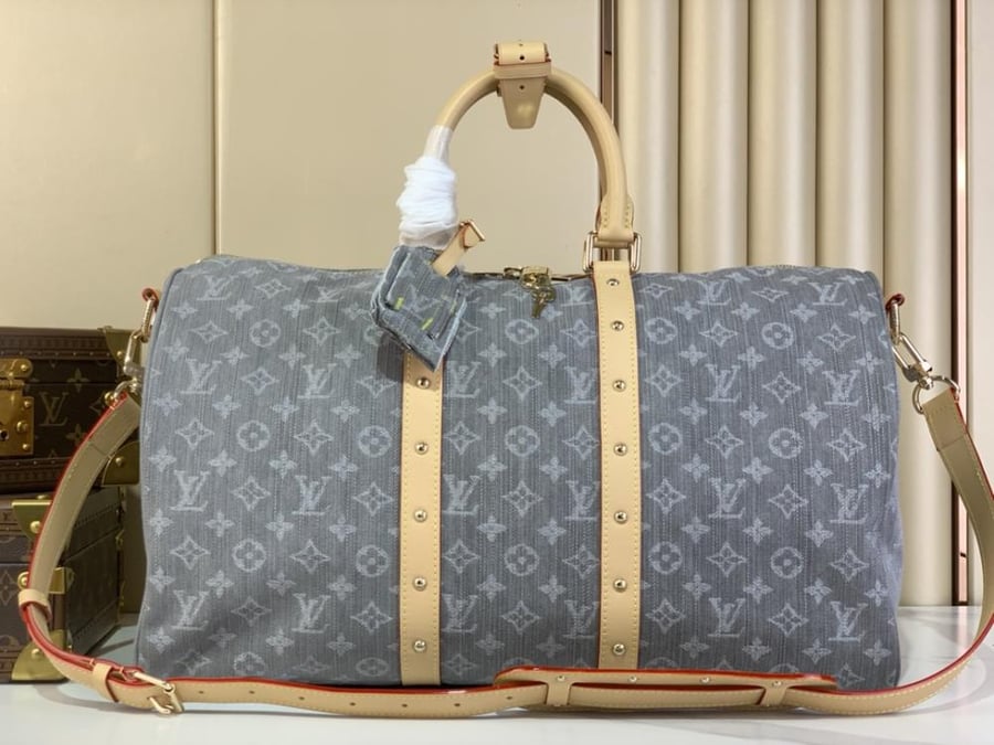 شنطة لويس فيتون Louis Vuitto