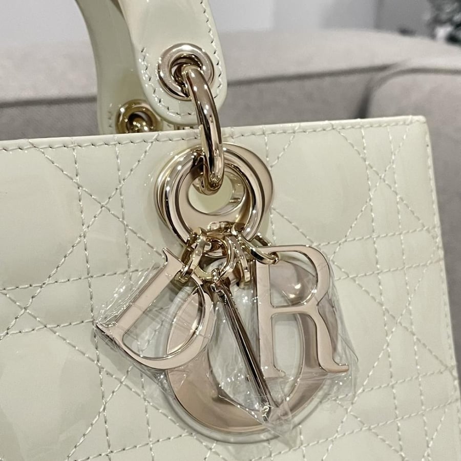 شنطة ديور Dior