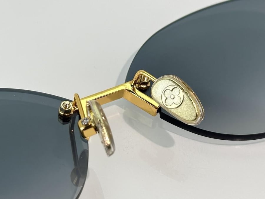 نظارة لويس فيتون