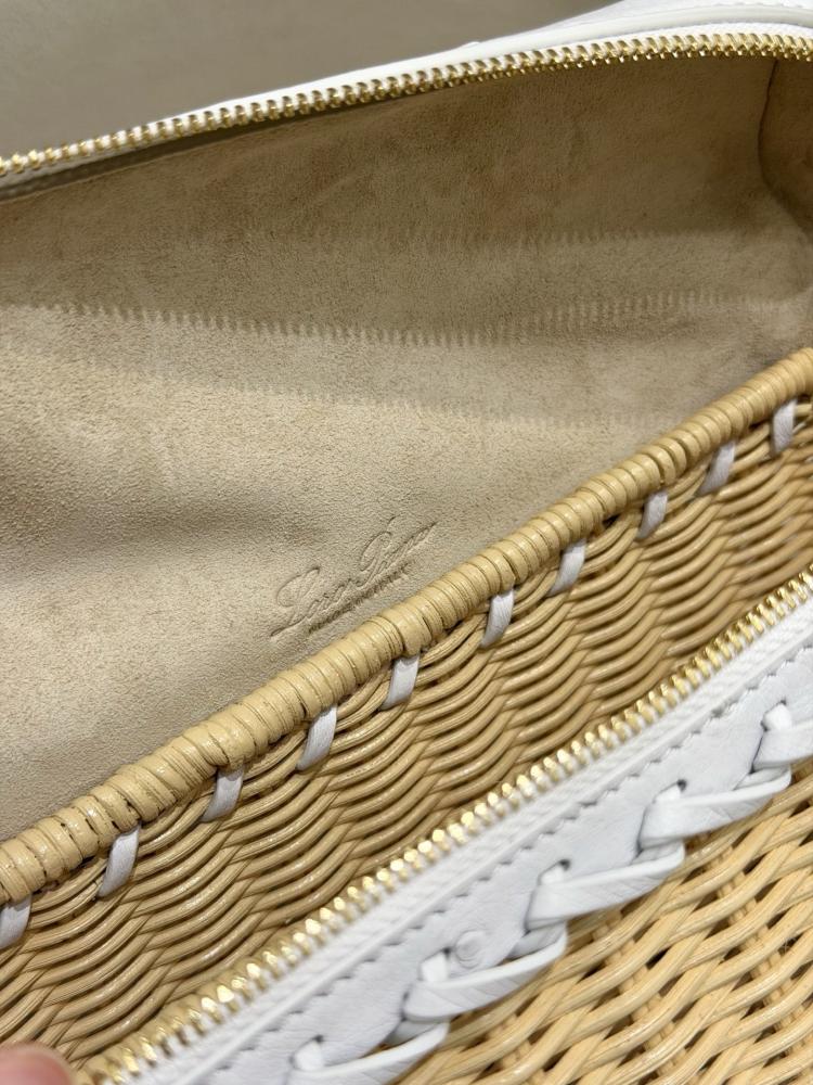 شنطة لورو بيانا Extra West Wicker Ostrich Lora piana مقاس 19 cm