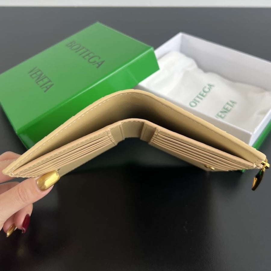 محفظة بوتيغا Sheep Leather bottega