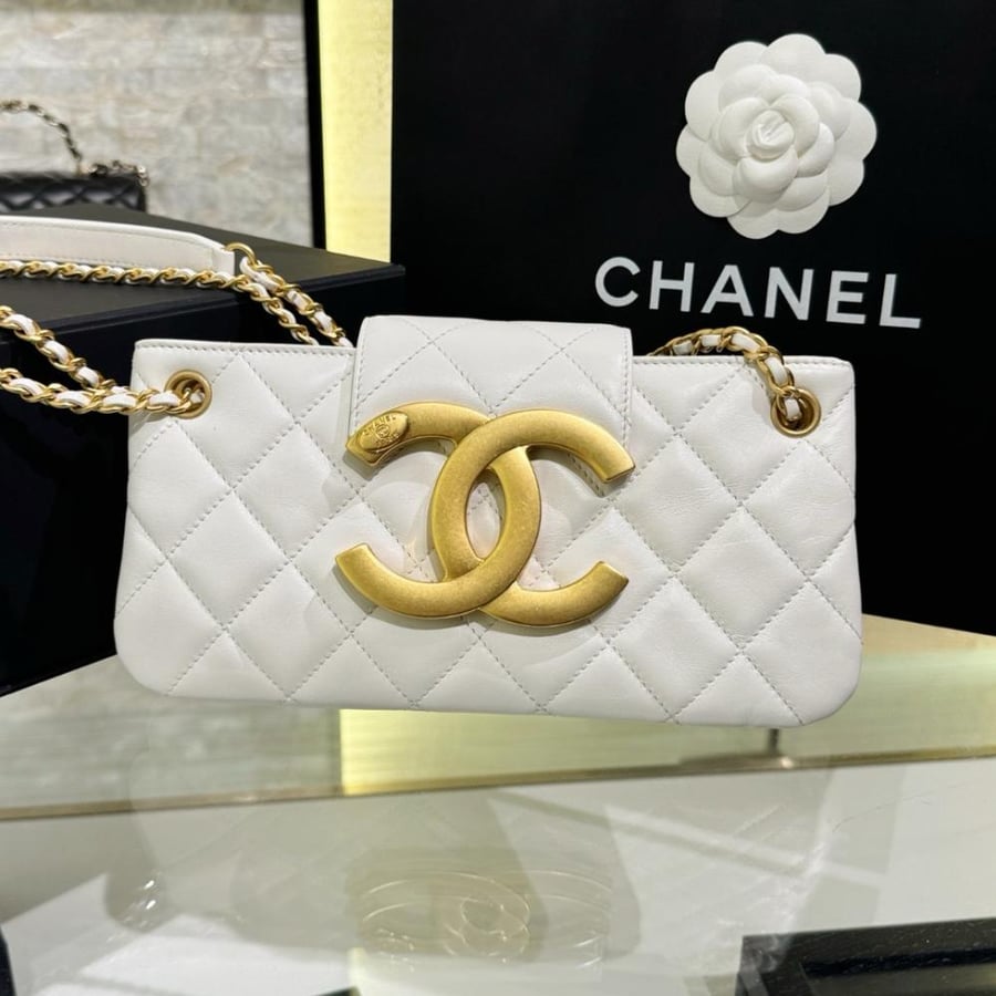 شنطة شانيل 24C مقاس 24cm
