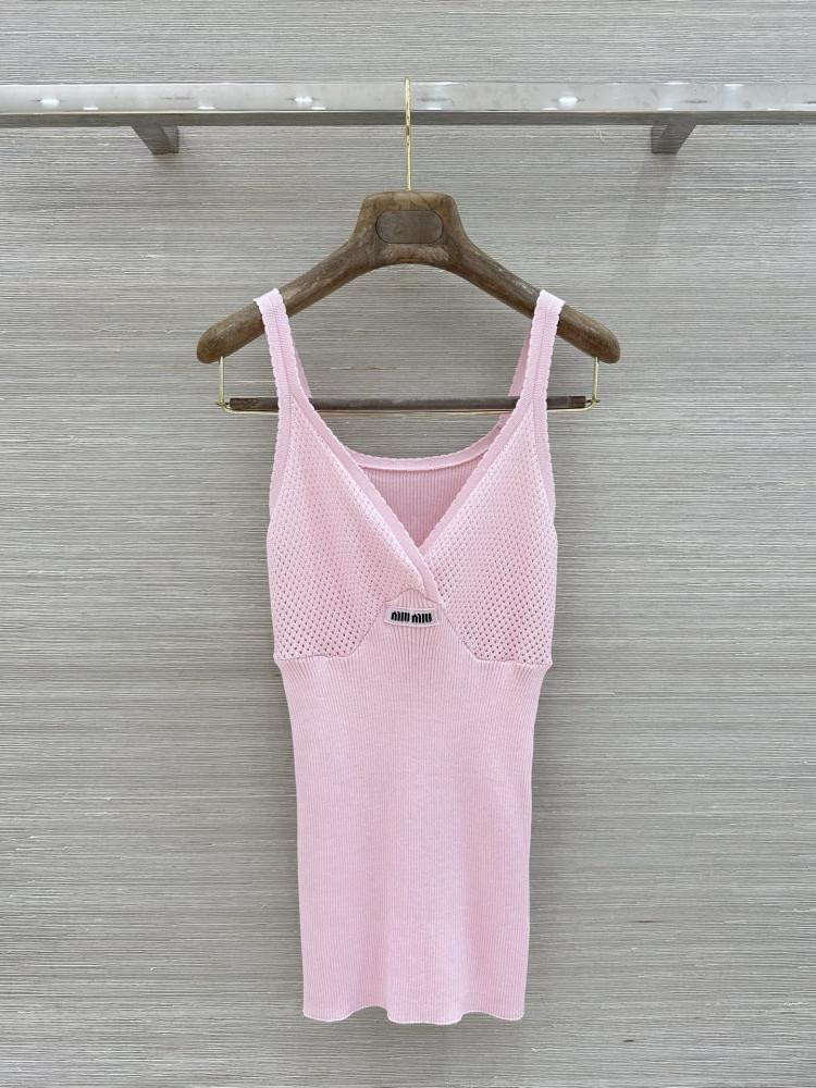 توب Miu Miu