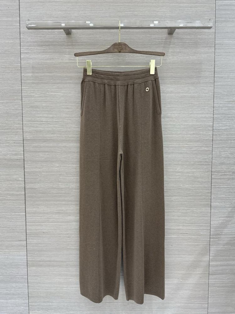طقم Brunello cucinelli