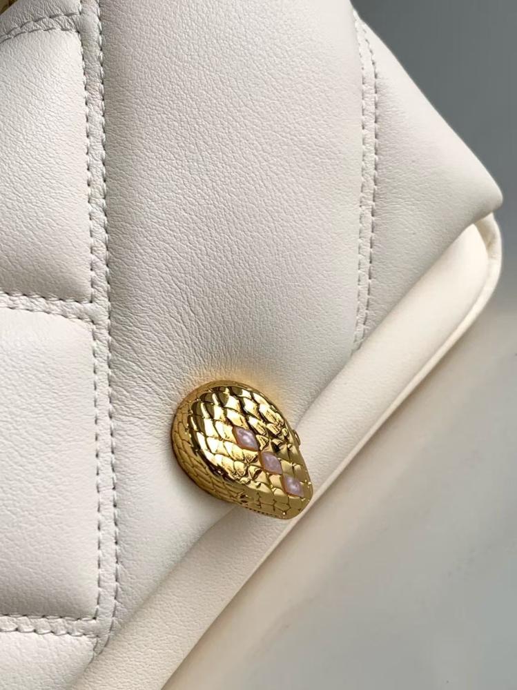 شنطة بولغاري Serpenti Cobochon مقاس 18cm