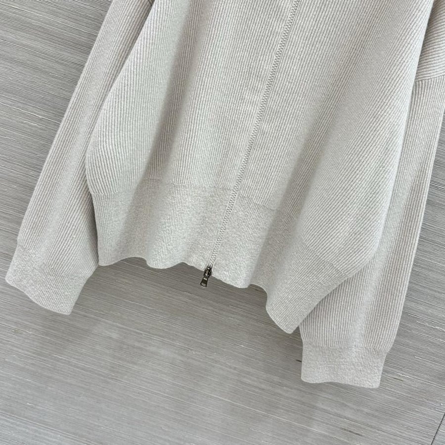 طقم Brunello cucinelli