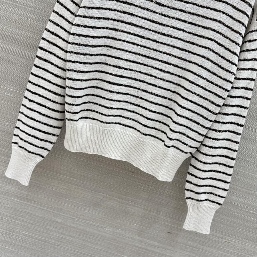 تيشيرت بكم Brunello cucinelli