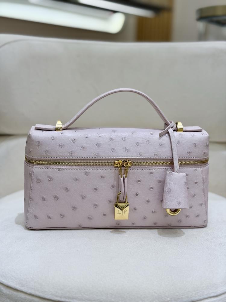 شنطة لورو بيانا Extra Poket Ostrich Lora piana مقاس 23 cm