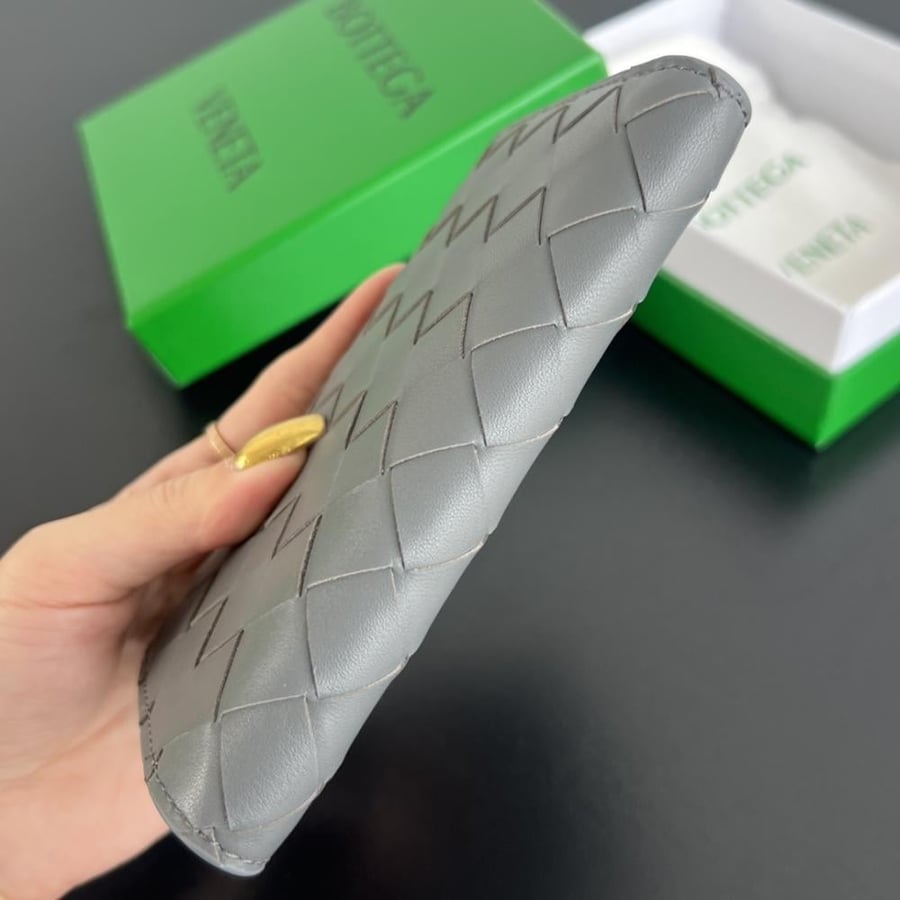 محفظة بوتيغا Sheep Leather bottega