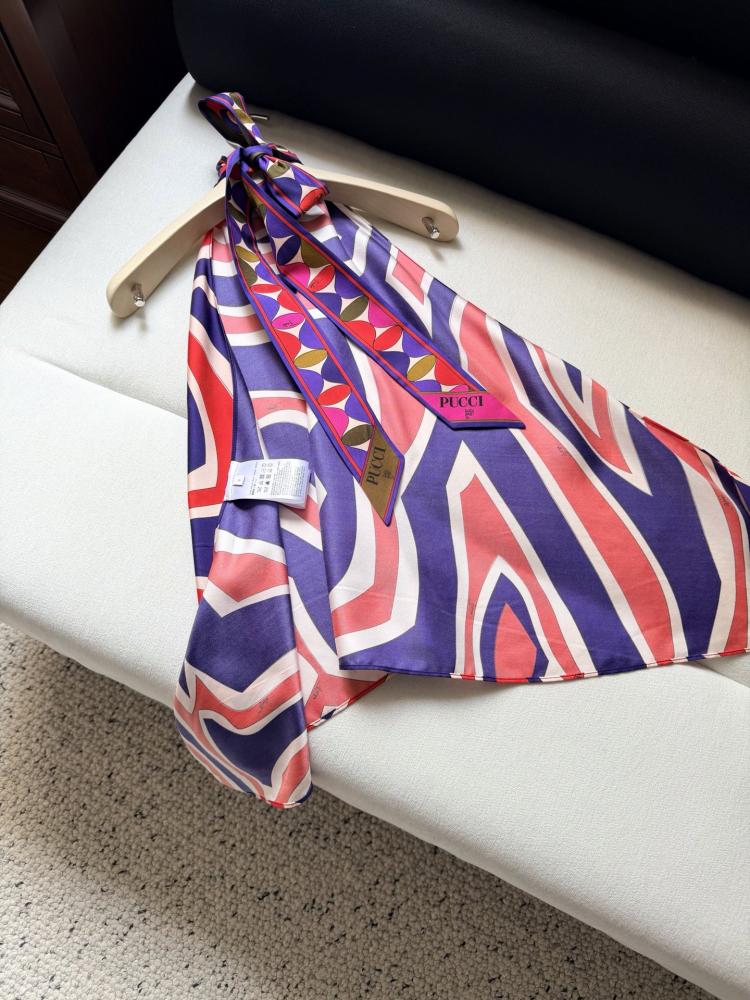 توب Pucci