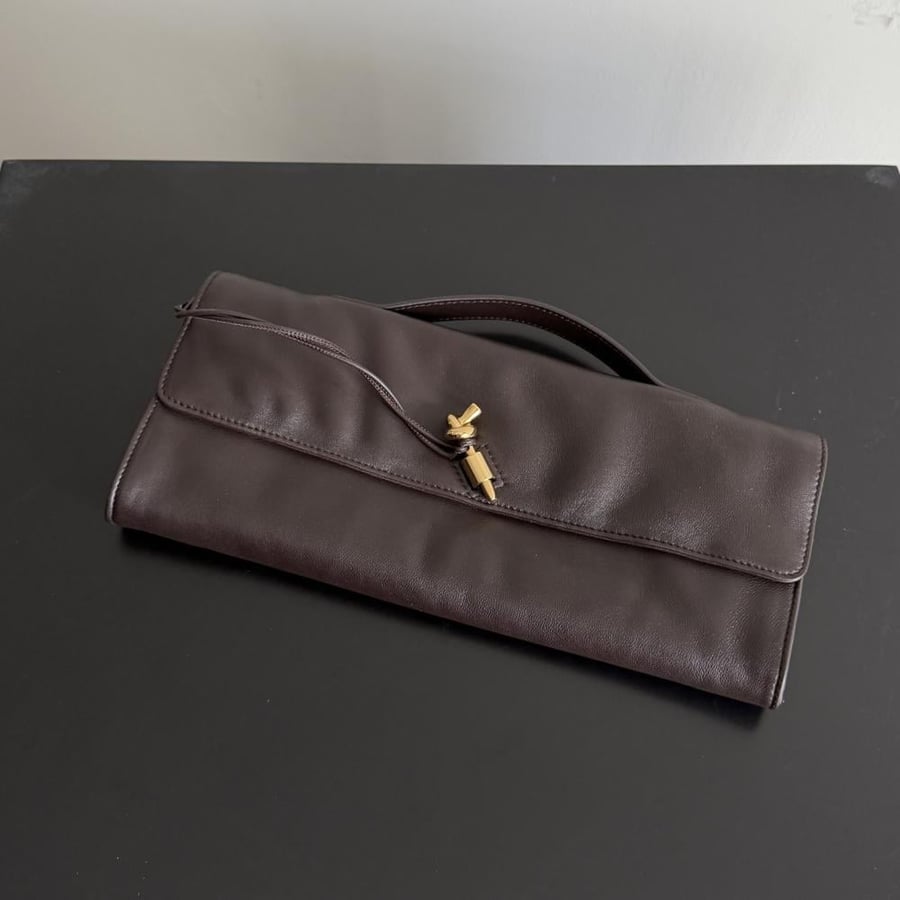 شنطة بوتيغا  Andiamo Clutch