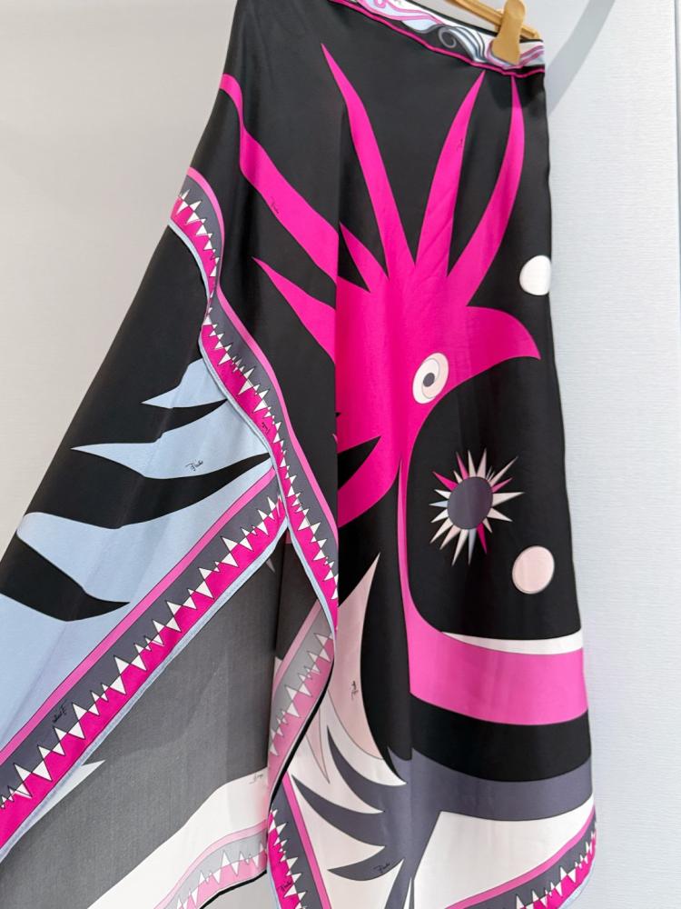 تنورة Pucci