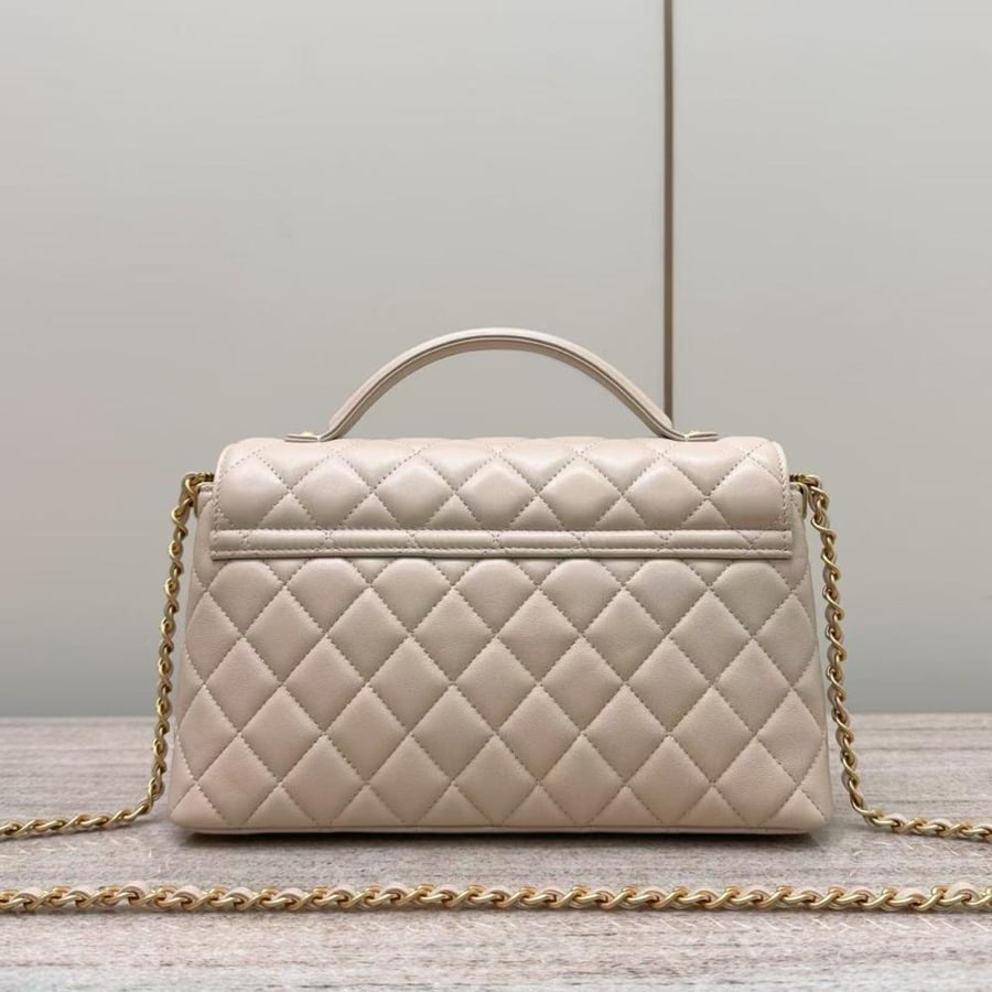شنطة شانيل 25P ch مقاس 27cm