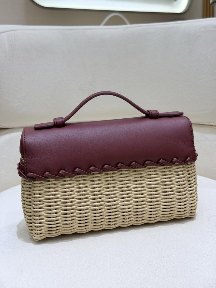 شنطة لورو بيانا Extra West Wicker Lora piana مقاس 19 cm