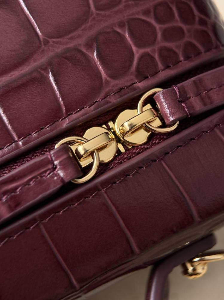 شنطة شانيل chanel