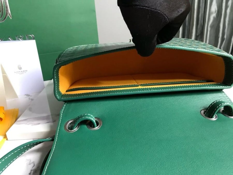 شنطة جويارد  233 bag  مقاس 25cm