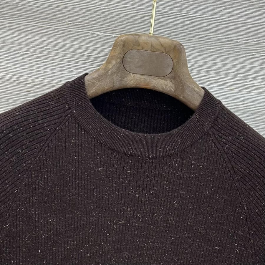 توب Brunello cucinelli