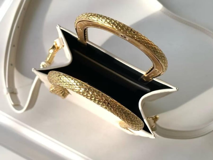 شنطة بولغاري Serpentine  مقاس 13cm